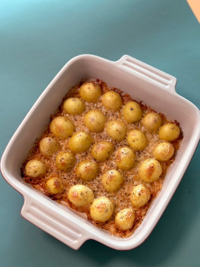 Garlic and parmesan potatoes